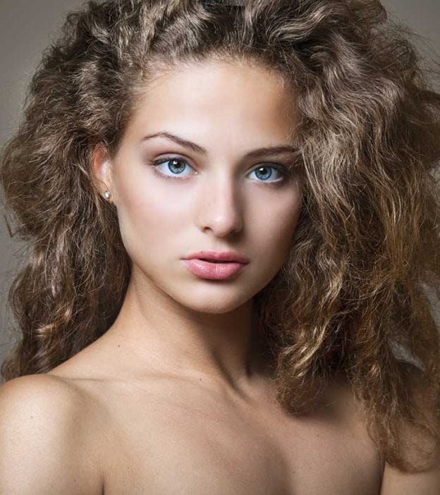 Eliminating Frizzy Hair For Good: 9 Effective Strategies